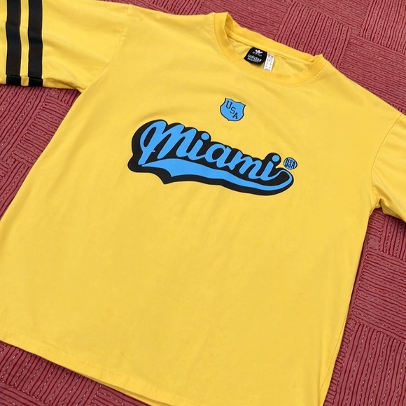 Miami Adidas jersey Short Sleeve Tees - Picture 1 of 13